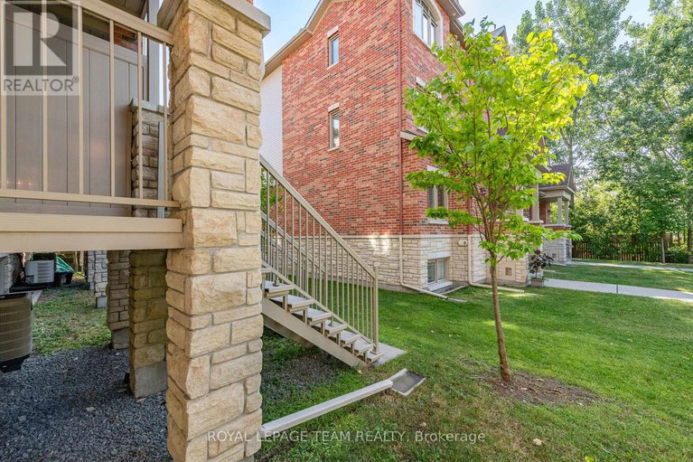 28869009/634-danaca-private/carson-meadows/ottawa/ontario/K1K2V7_31