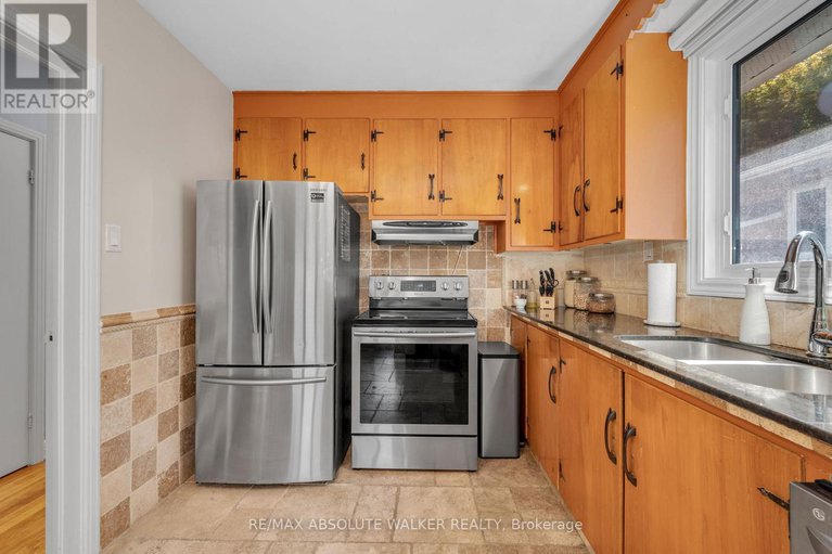 28885031/1010-kirkwood-avenue/carlington/ottawa/ontario/K1Z8M9_13