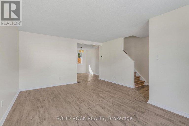 28982760/1394-lassiter-terrace/beaconwood/ottawa/ontario/K1J8N3_7