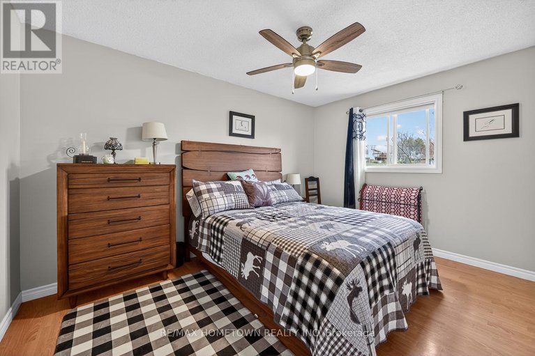 29660309/5-meikle-drive/augusta-twp/augusta/ontario/K0E1P0_17