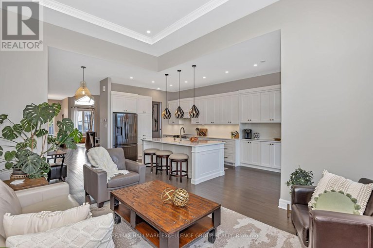 28413784/668-cobalt-street/clarencerockland-twp/clarence-rockland/ontario/K4K0L8_15