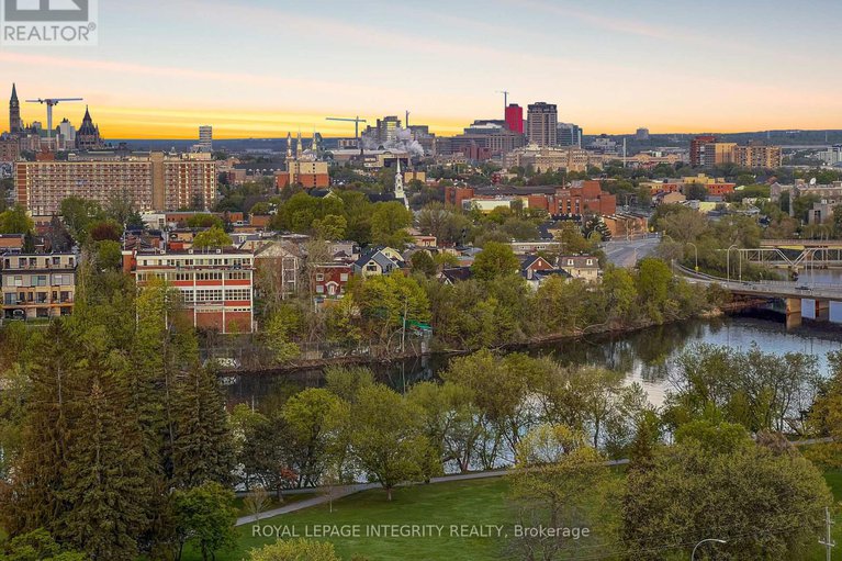 29183418/205-70-landry-street/vanier/ottawa/ontario/K1L0A8_19