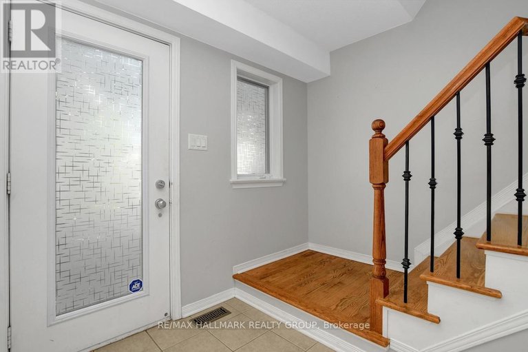 28835286/553-burleigh-private/cyrville/ottawa/ontario/K1J1J9_2