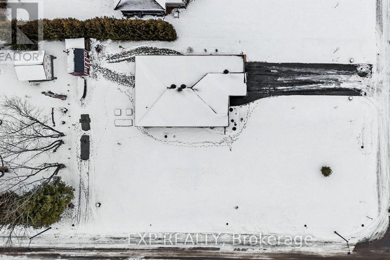 29391410/200-nellie-street/clarencerockland-twp/clarence-rockland/ontario/K0A2A0_37