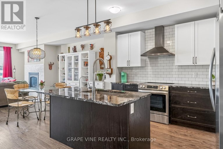 29642085/650-fisher-street/north-grenville-twp-kemptville-south/north-grenville/ontario/K0G1J0_11