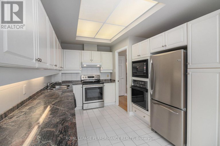 29115346/301-1480-riverside-drive/riverview-park/ottawa/ontario/K1G5H2_13