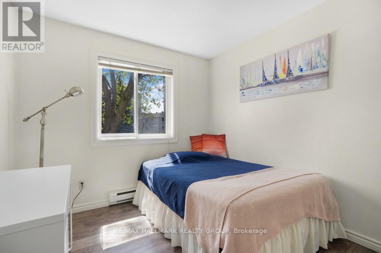 28258311/203-270-brittany-drive/viscount-alexander-park/ottawa/ontario/K1K4M3_18