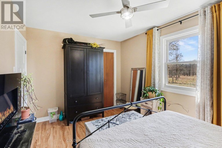 29630957/5907-hwy-43-highway/drummondnorth-elmsley-north-elmsley-twp/drummondnorth-elmsley/ontario/K7H3C7_15