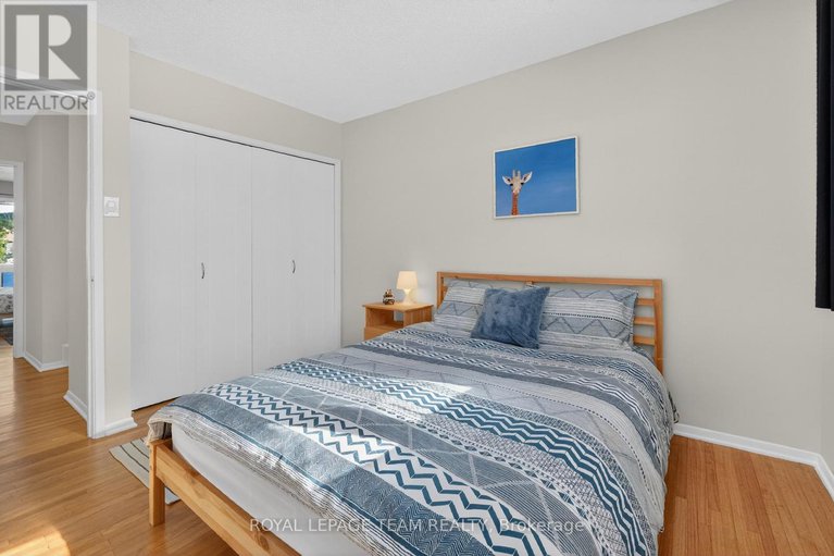 29400979/28-tiffany-crescent/beaverbrook/ottawa/ontario/K2K1W2_26