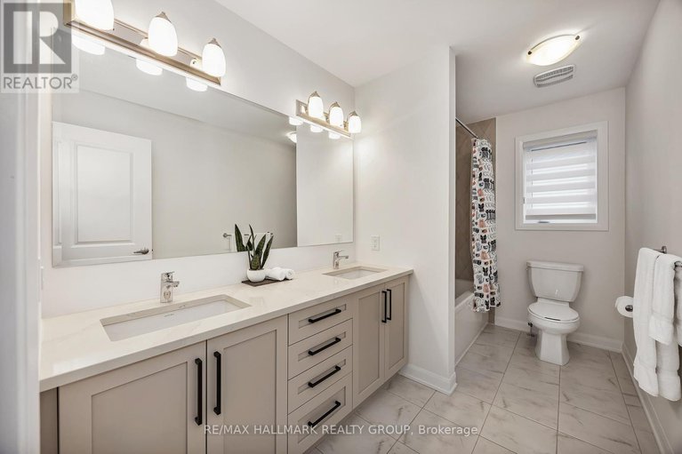 28574225/756-cappamore-drive/half-moon-bay/ottawa/ontario/K2J6W3_32