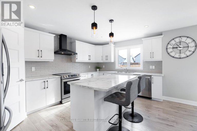 29334532/277-moisson-street/embrun/russell/ontario/K0A1W0_13