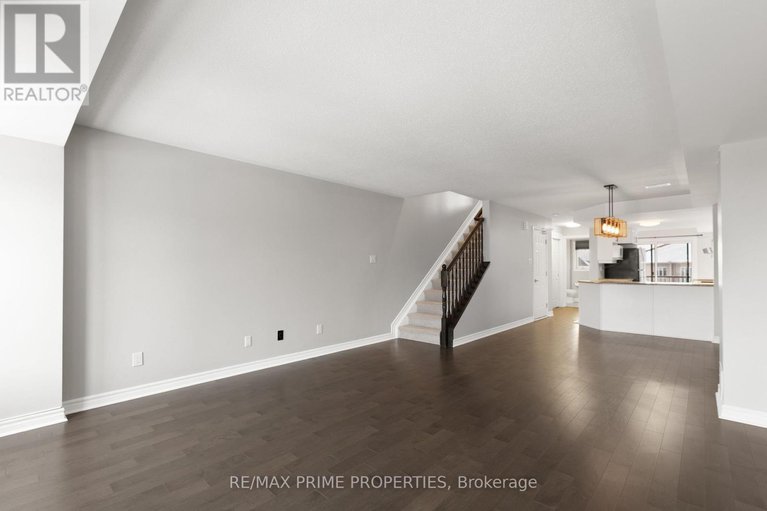 29217498/166-bluestone-private/avalon-west/ottawa/ontario/K4A0X7_10