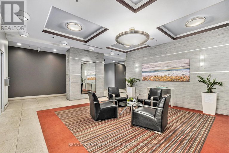 28175547/1204-70-landry-street/vanier/ottawa/ontario/K1L0A8_3