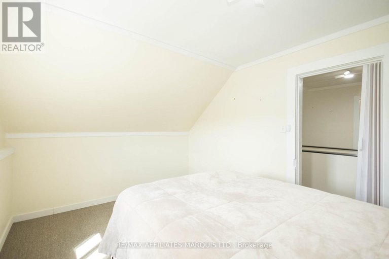 29645192/18753-county-19-road/south-glengarry-charlottenburgh-twp/south-glengarry/ontario/K0C2J0_17