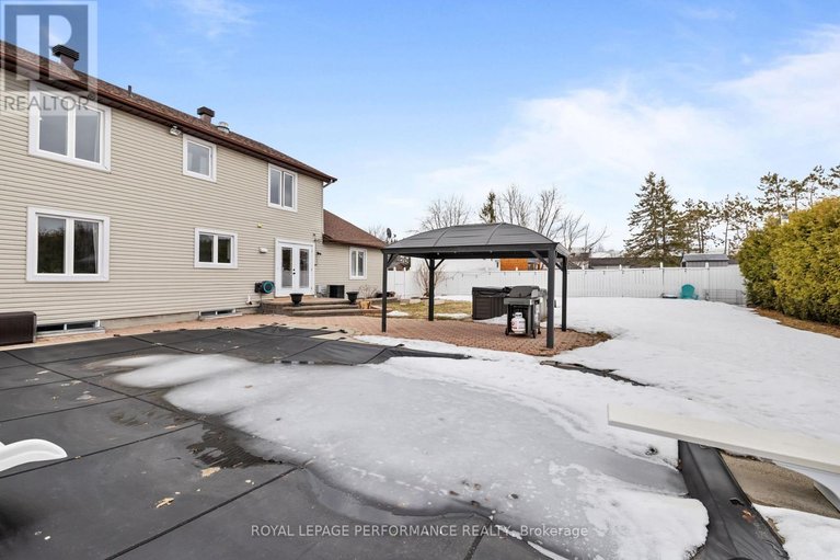 29532473/434-lemay-street/clarencerockland-twp/clarence-rockland/ontario/K0A1N0_39
