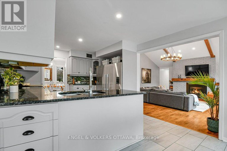 28654576/102-delaney-drive/huntley-ward-south-west/ottawa/ontario/K0A1L0_10