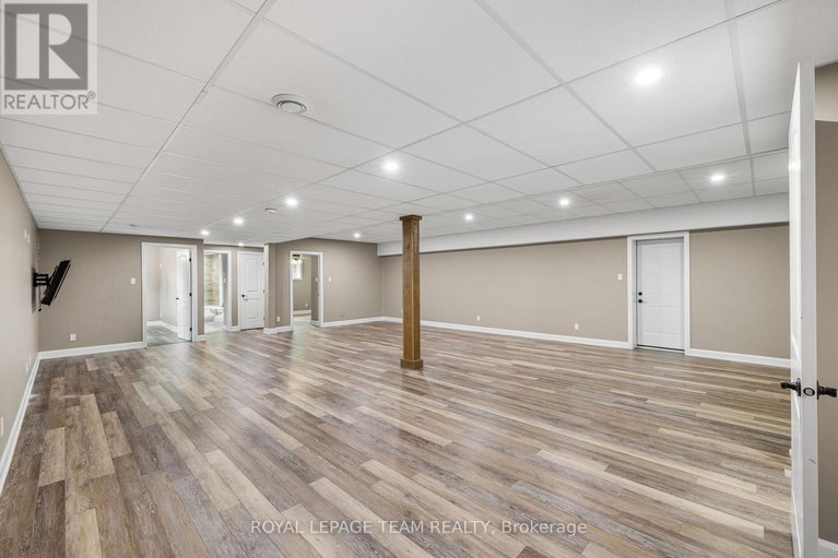 28362636/2500-kearns-way/osgoode-twp-north-of-reg-rd-6/ottawa/ontario/K4P1R9_38