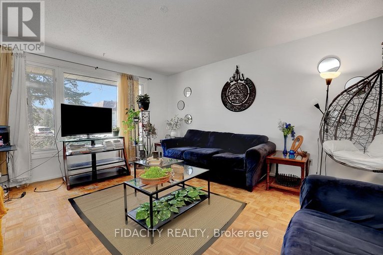 29664921/2336-ogilvie-road/beacon-hill-north/ottawa/ontario/K1J7N6_5