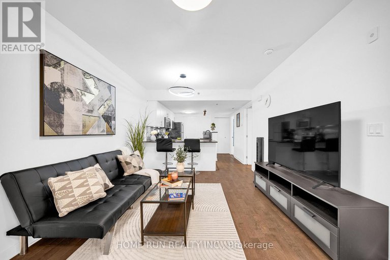 29244128/458a-king-edward-avenue/sandy-hill/ottawa/ontario/K1N0B3_17