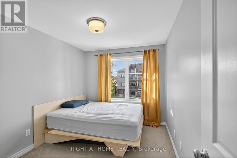 29032255/772-cedar-creek-drive/blossom-parkkemp-parkfindlay-creek/ottawa/ontario/K1T0B2_21