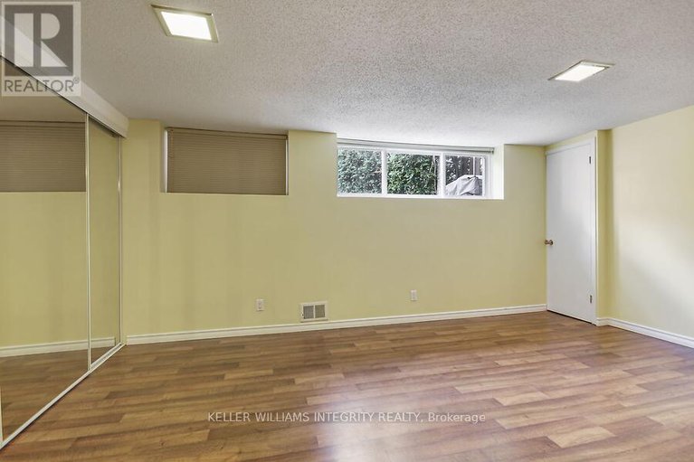 28457044/58-lindhurst-crescent/briargreen/ottawa/ontario/K2G0T7_28