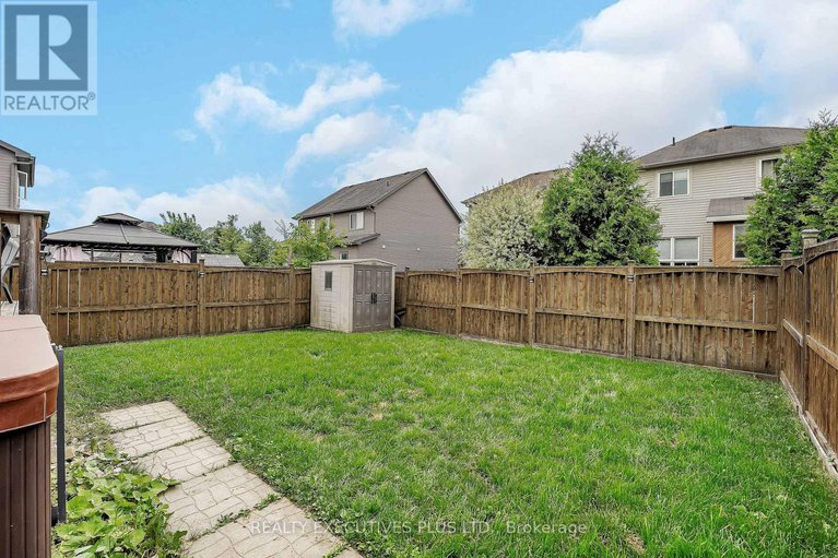 28498185/341-jasper-crescent/town-of-rockland/clarence-rockland/ontario/K4K0C9_33