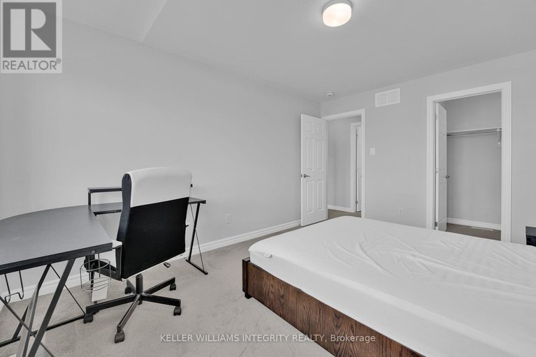 28478423/482-alcor-terrace/half-moon-bay/ottawa/ontario/K2J6S9_32