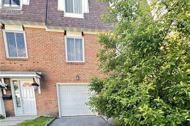 29253280/1833-axminster-court/convent-glen-south/ottawa/ontario/K1C1Z5_1