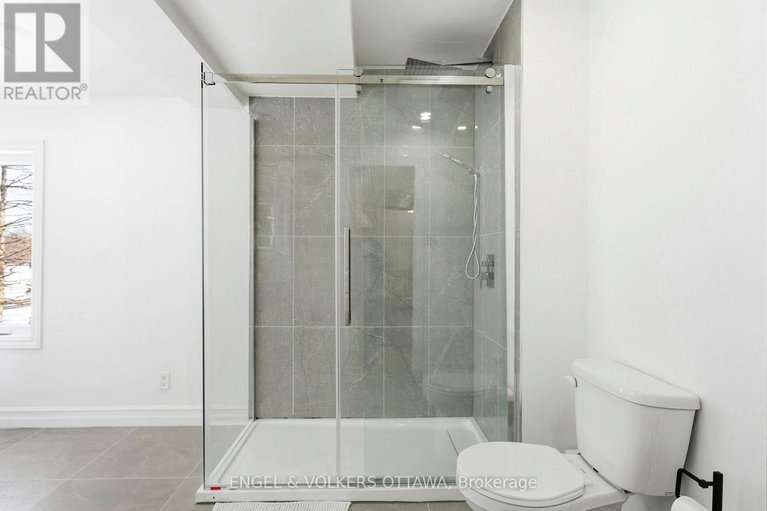 29565912/14120-county-road-13/north-stormont-finch-twp/north-stormont/ontario/K0A1R0_21