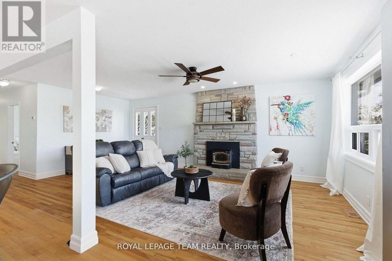 29629371/3246-elizabeth-street/osgoode/ottawa/ontario/K0A2W0_16