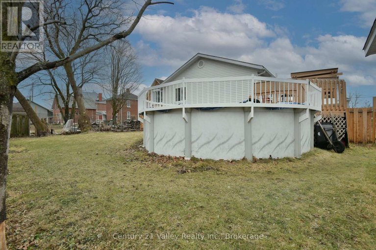 29618337/99-queen-street-n/renfrew/renfrew/ontario/K7V2A4_36