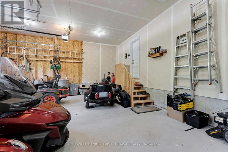 28759798/22-rideau-crossing-crescent/north-grenville-twp-kemptville-east/north-grenville/ontario/K0G1J0_40
