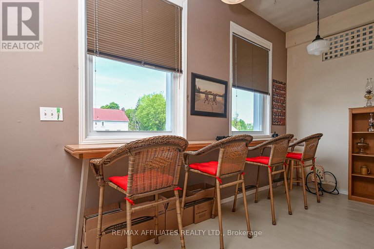 28432500/45-george-street/lanark-highlands-lanark-village/lanark-highlands/ontario/K0G1K0_32