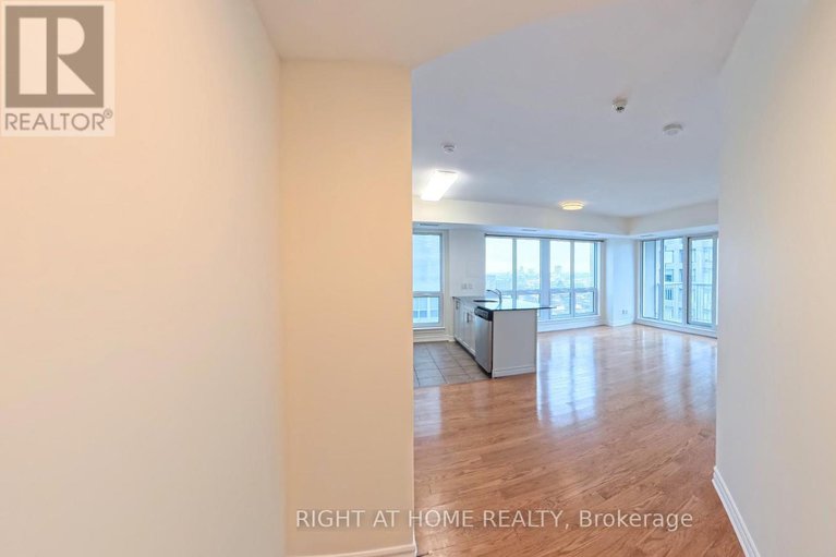 29185277/1901-234-rideau-street/sandy-hill/ottawa/ontario/K1N0A9_9