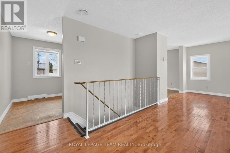 29598336/280-therese-avenue/town-of-rockland/clarence-rockland/ontario/K4K1G9_16