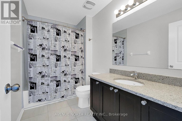 29402755/429-dovehaven-street/mer-bleuebradley-estatesanderson-park/ottawa/ontario/K1W0H2_29