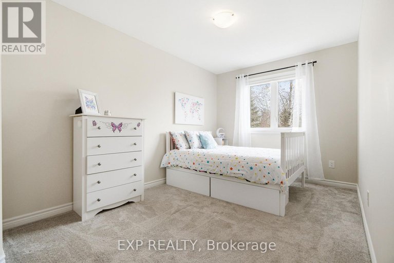 29564238/528-fawn-valley-private/blossom-parkkemp-parkfindlay-creek/ottawa/ontario/K1T0W5_18