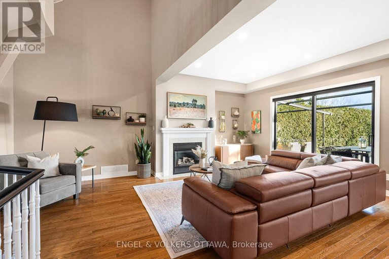 29666801/32-barcham-crescent/hearts-desire/ottawa/ontario/K2J3Z7_7