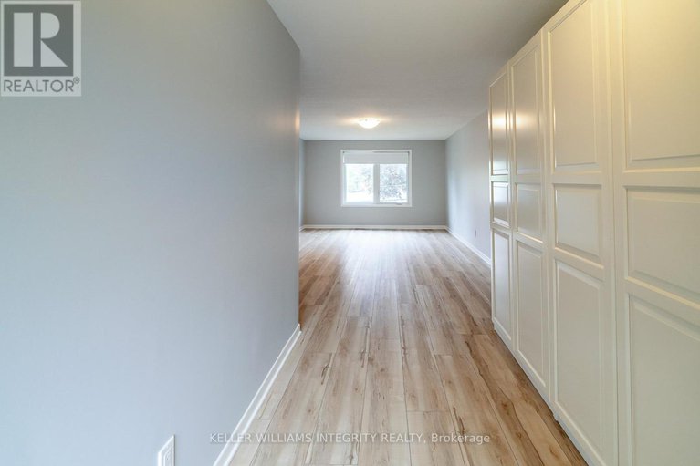 28368690/103-beaver-ridge/city-viewskylinefisher-heightsparkwood-hills/ottawa/ontario/K2E6E5_16