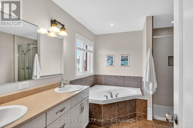 29686106/615-bow-valley-drive/riverside-southgloucester-glen/ottawa/ontario/K1V2G9_24