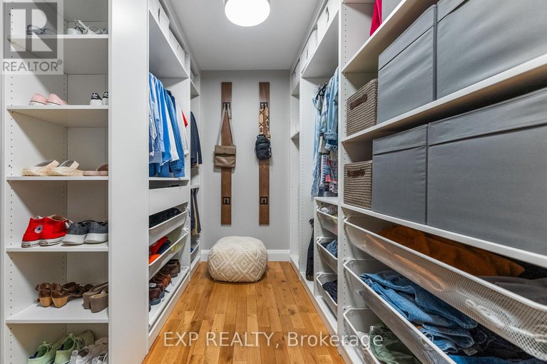 28739772/5759-queenscourt-crescent/manotick-east-to-manotick-station/ottawa/ontario/K4M1K3_30