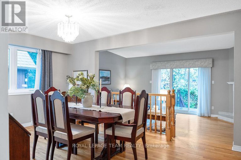 29015991/2684-violet-street/britannia/ottawa/ontario/K2B6X2_13