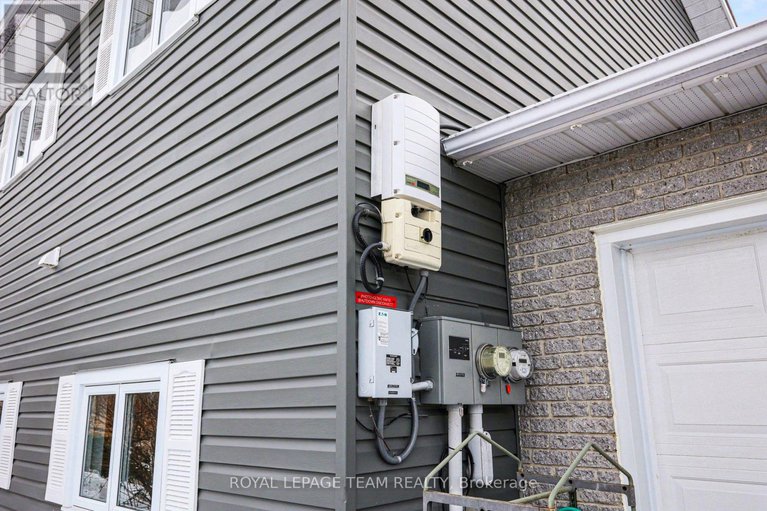 29445577/30-colonel-drive/north-grenville-twp-kemptville-south/north-grenville/ontario/K0G1J0_70