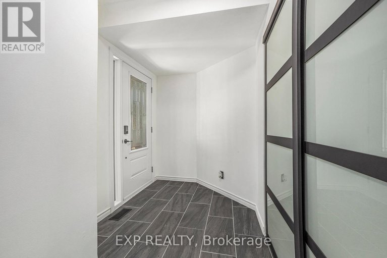 28017315/33-bridle-park-drive/bridlewood/ottawa/ontario/K2M2E2_2