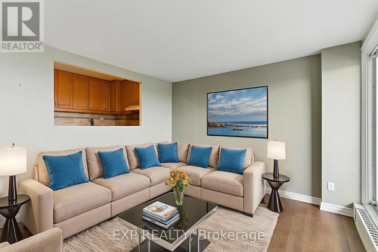 29241124/1501-1081-ambleside-drive/woodroffe/ottawa/ontario/K2B8C8_15