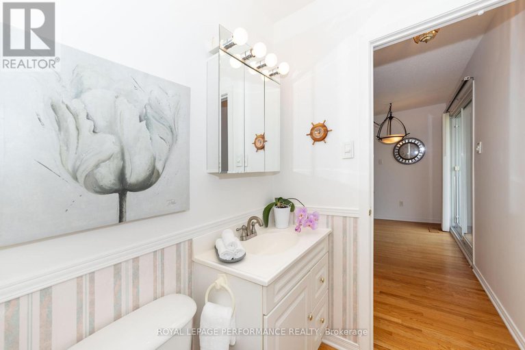 28549709/2091-tawney-road/hawthorne-meadows/ottawa/ontario/K1G1B9_19