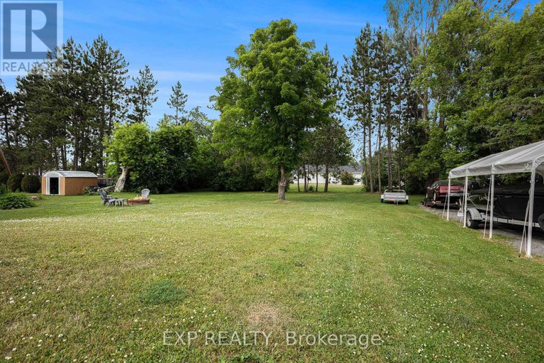 28498120/85-moore-street/mcnabbraeside-twps/mcnabbraeside/ontario/K7S1G3_20