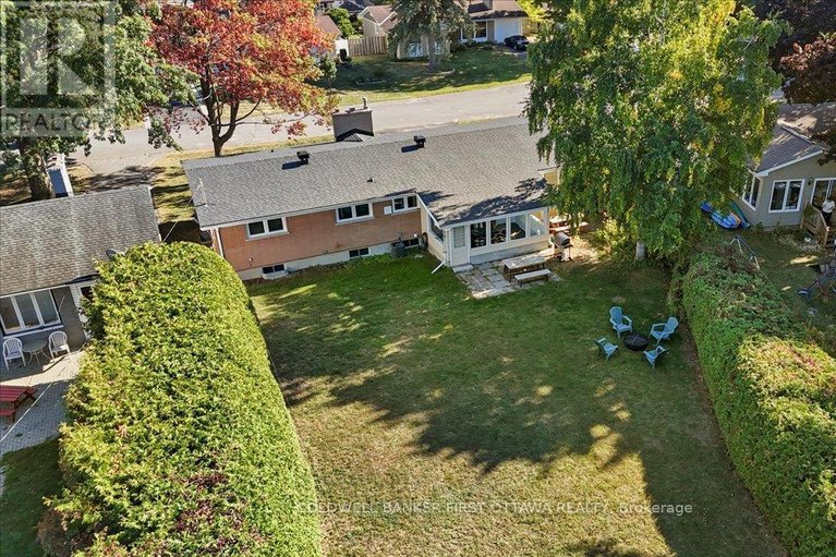 29487497/13-edgebrook-road/lynwood-village/ottawa/ontario/K2H6C2_34