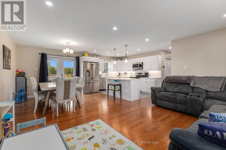 28540464/170-drummond-conc-2a-road/drummond-n-elmsley-drummond-twp/drummondnorth-elmsley/ontario/K7H3C3_8