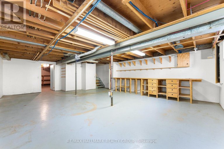 28943105/2437-tupper-avenue/hawthorne-meadows/ottawa/ontario/K1G1G6_20